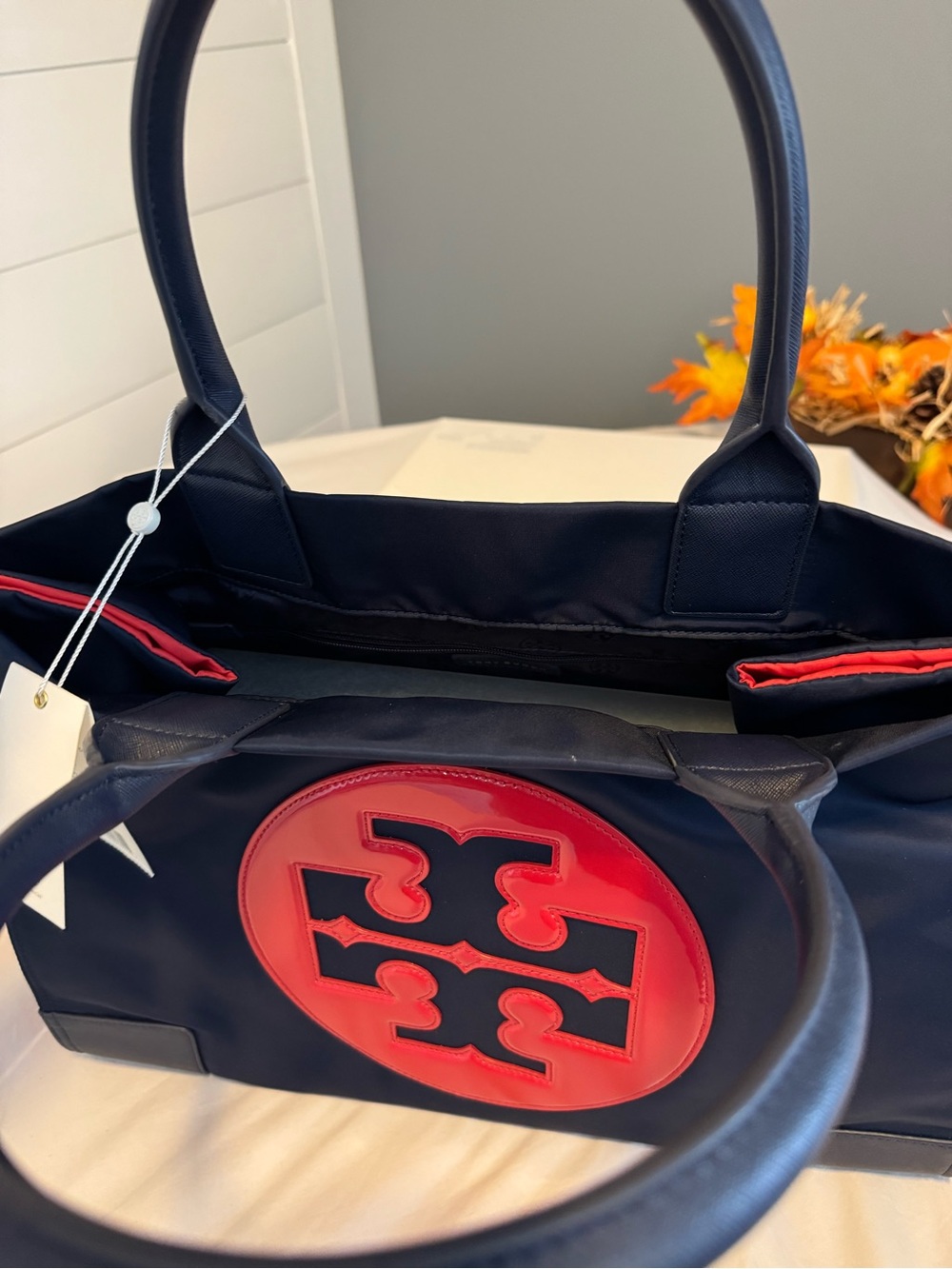 NWT Tory Burch Ella Colorblock Tote Navy Red Logo 17” - Picture 3 of 6